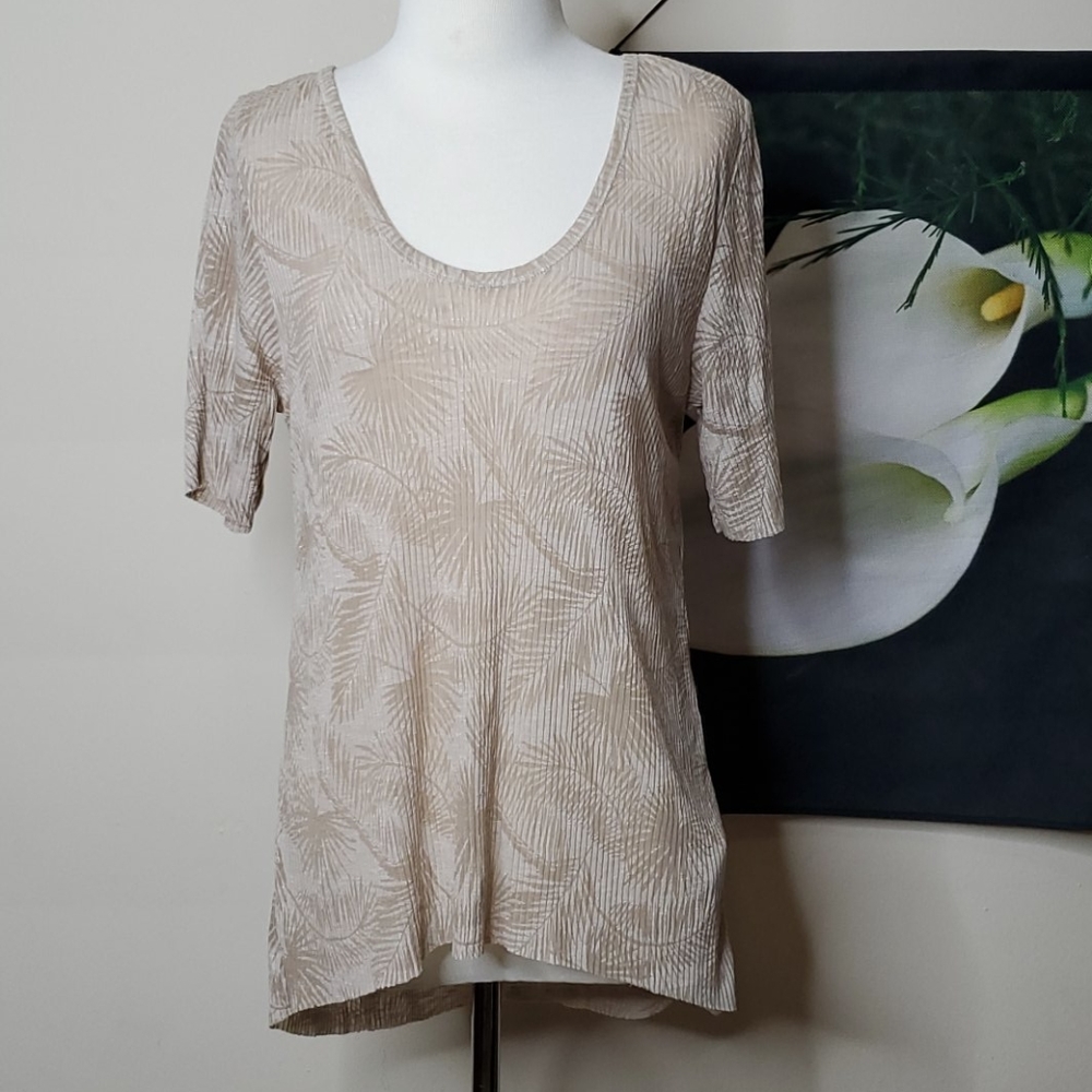 Zara Ribbed Short Sleeve Leaf Print Shirt